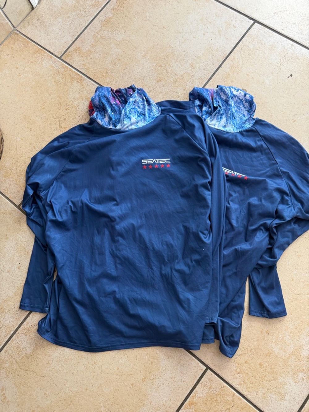 Men's Long Sleeve Navy Performance Hooded Tee